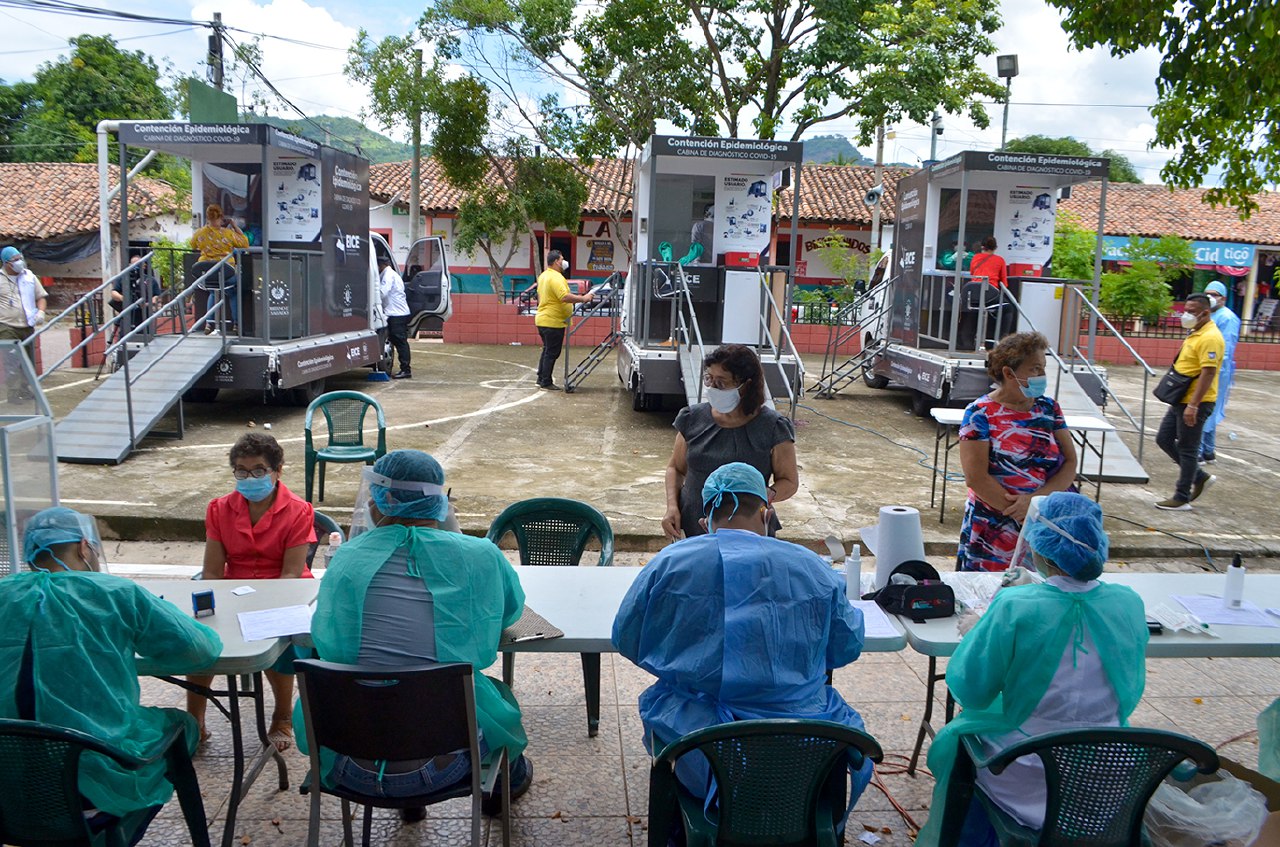 salud-traslada-equipo-de-pruebas-covid19-al-municipio-de-sesori